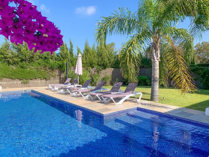 Holiday home for 8 people with pool in Cala del Puntalejo (Conil de la Frontera), Conil de la Frontera