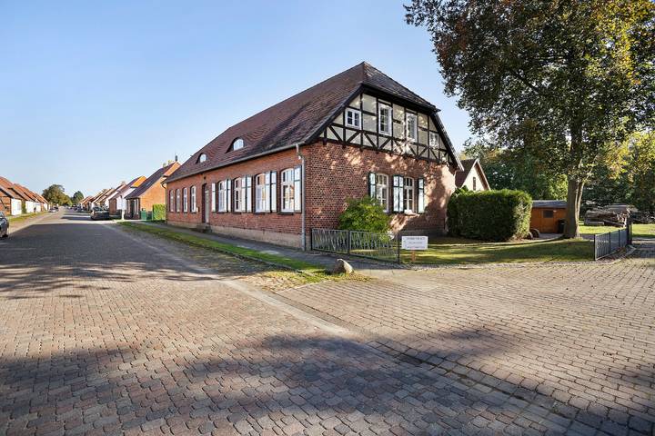 Ferienhaus für 6 Personen, mit Garten in Ivenack