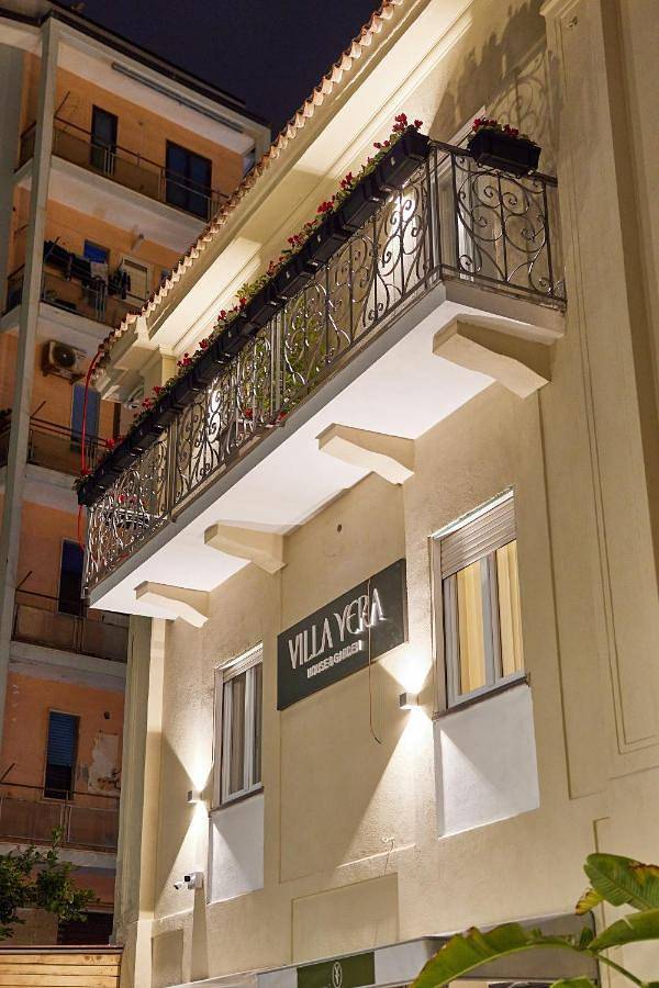 Pension voor 4 personen, met uitzicht en tuin in Salerno