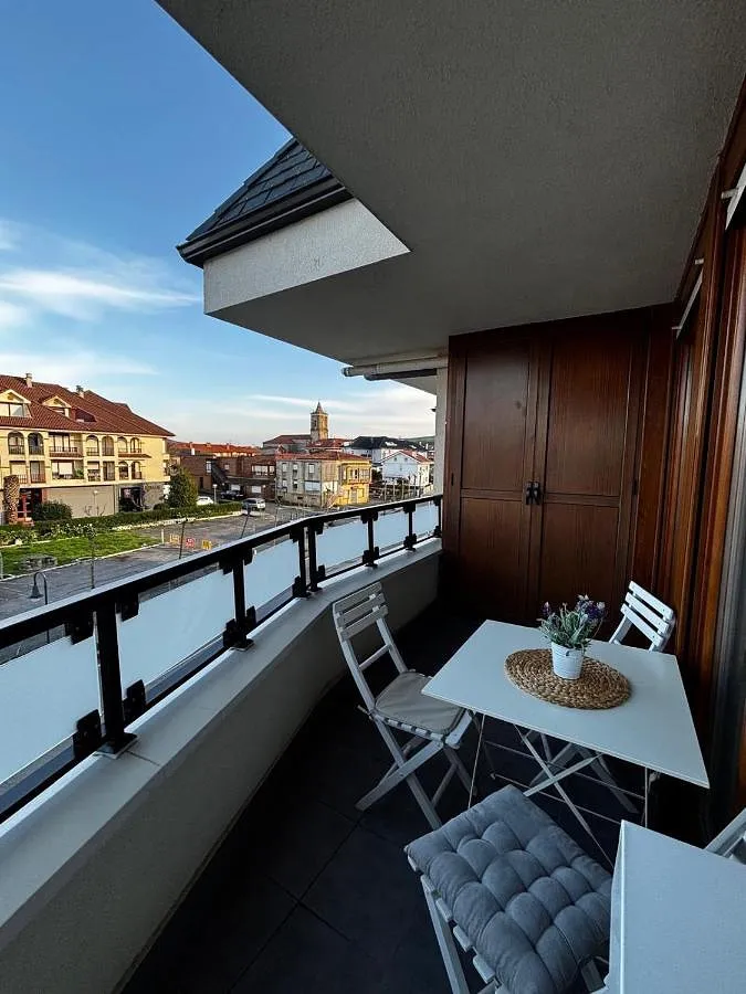 Ferienwohnung für 4 Personen, mit Terrasse und Ausblick - 1