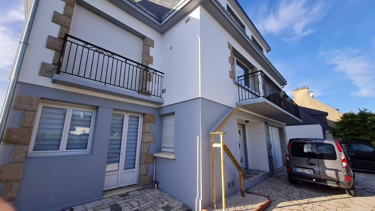 Studio in Lanester, Côte des Mégalithes