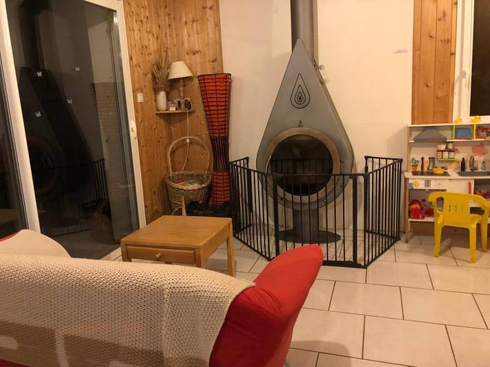 Location de vacances pour 6 personnes, avec vue et jardin, adapté aux familles à Le Chambon-sur-Lignon - 4
