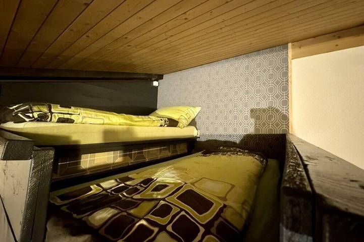 Appartement entier, Newly renovated vacation apartment in alpine chic style directly on the Grossen Mythen in Alpthal, Schwytz