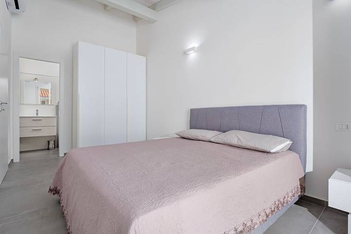 Villa Maria – villa neuve avec jardin à Valledoria in Codaruina/Valledoria, Valledoria