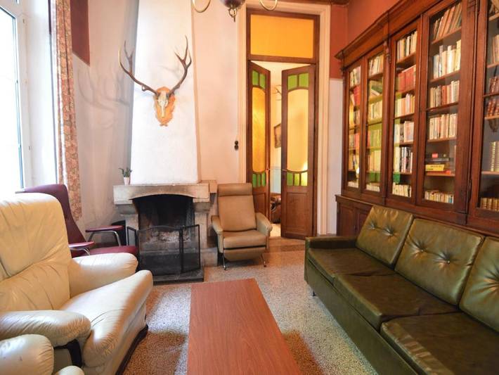Gîte pour 9 personnes, avec jardin dans Grimonster
