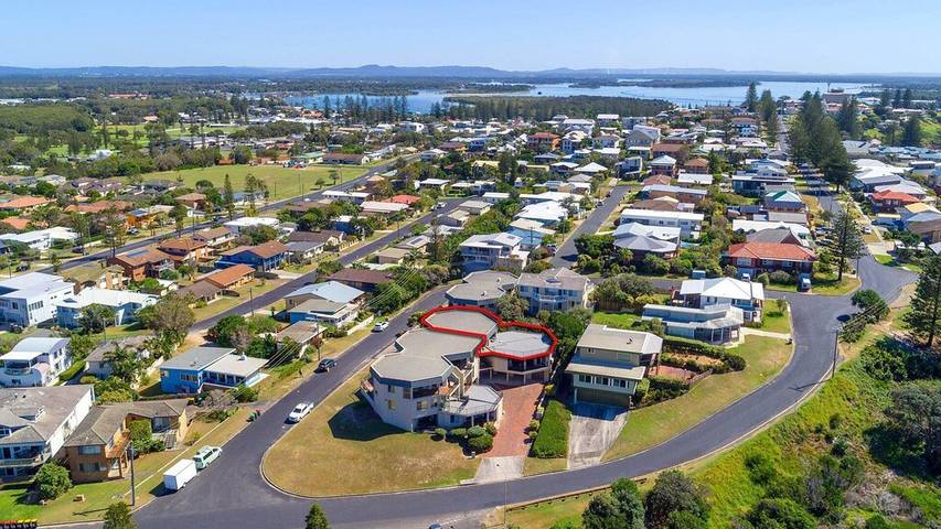 Holiday apartment for 5 people, with balcony in Yamba