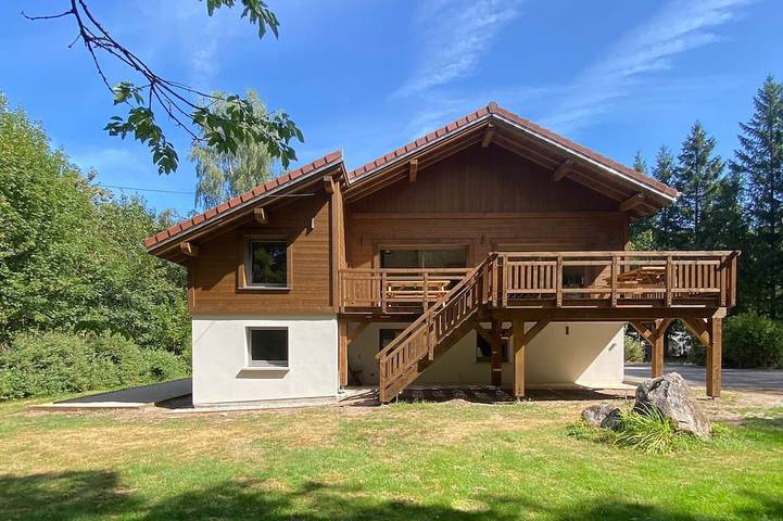 Chalet pour 15 personnes, avec jardin - 1