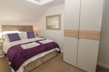 Log Cabin for 4 People in Bradfield, Peak District, Photo 1