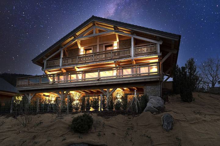 Gîte pour 14 personnes, avec Balcon ainsi que Jacuzzi et Sauna à Belmont (Bas-Rhin)