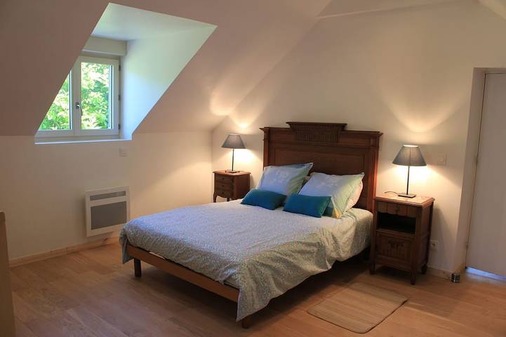 Location de vacances pour 4 personnes, avec jardin à Rubercy - 2