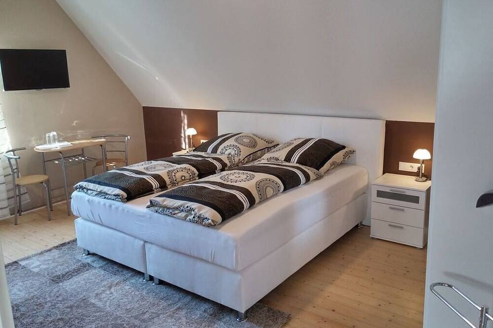 Entire apartment, Lovely apartment in Bad Driburg in Bad Driburg, Kreis Höxter