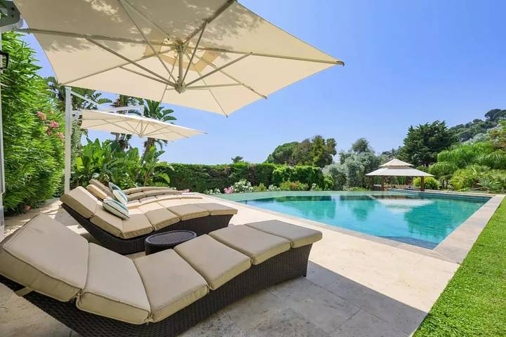 Villa pour 10 personnes, avec jardin à Vallauris