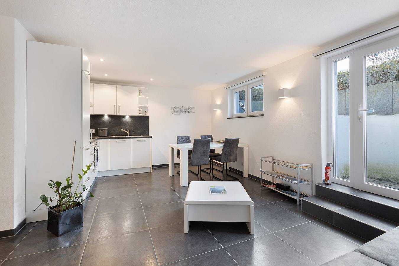 Apartamento entero, Apartamento 'Goldbecker' con terraza privada y wifi in Gaienhofen, Untersee