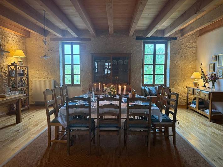 Location de vacances pour 2 personnes, avec piscine et jardin ainsi que terrasse et vue à Fauroux - 4