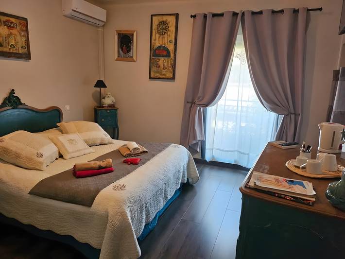 Bed and breakfast for 2 people, with hot tub and garden - 1