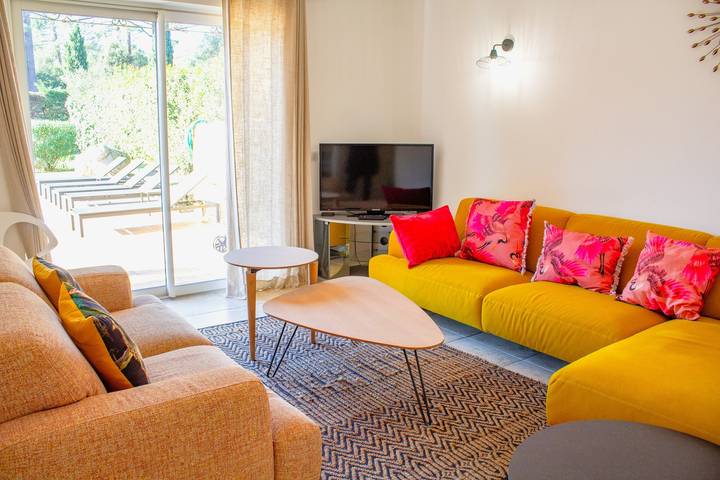 Villa für 12 Personen, mit Garten und Pool sowie Terrasse, kinderfreundlich auf Korsika - 2