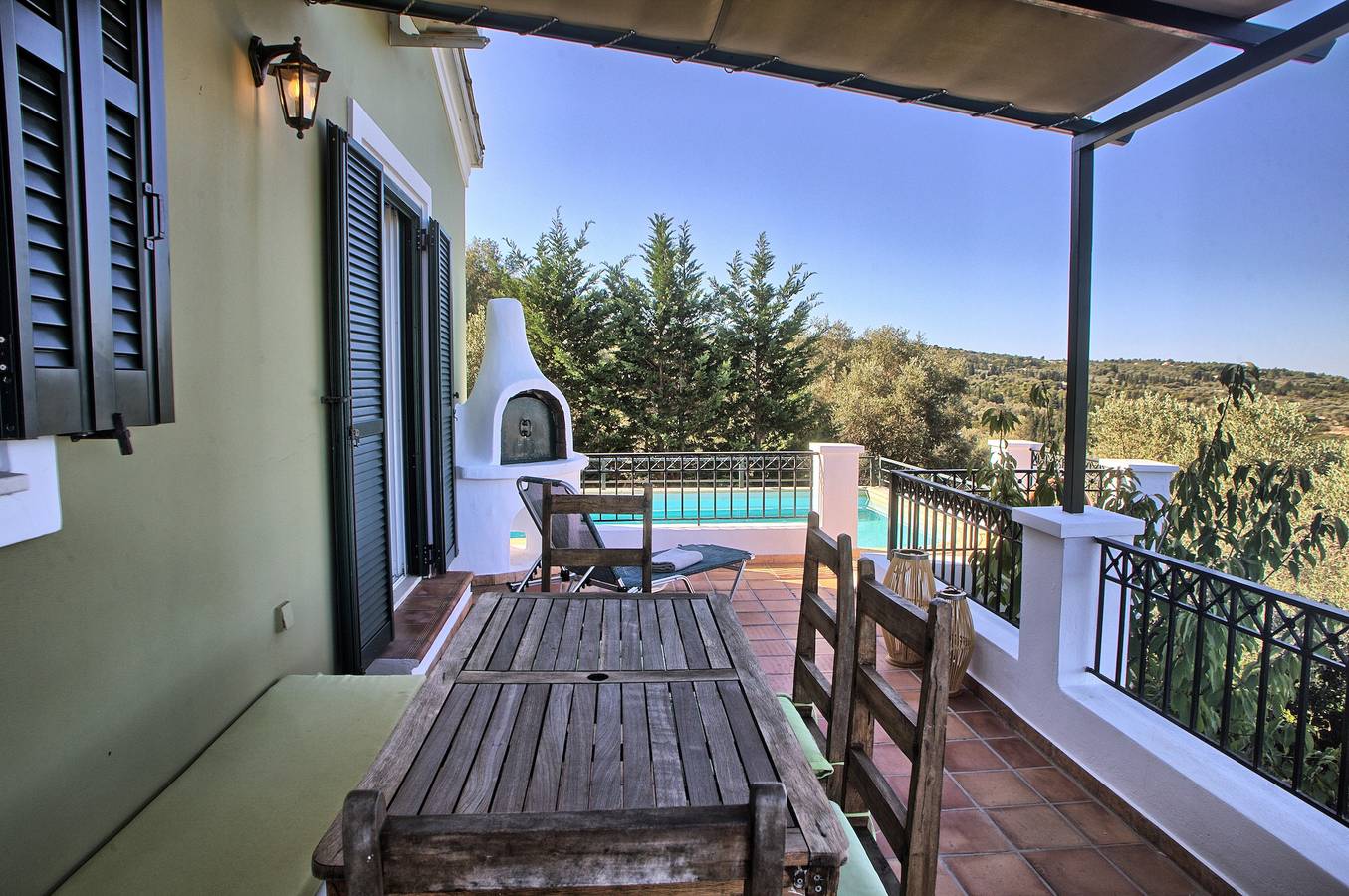 Holiday Home 'Villa Ostria' with Sea View, Private Pool and Wi-Fi in Greece