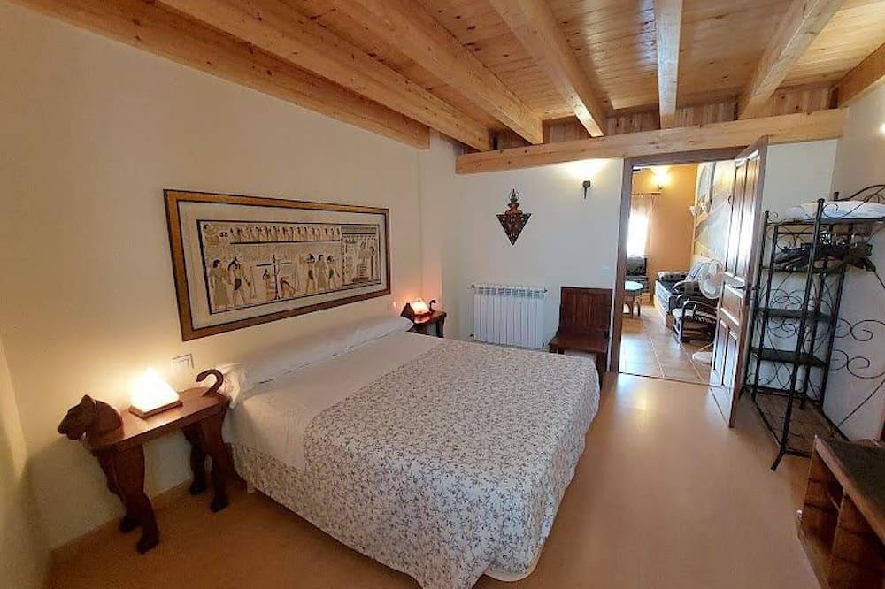Entire apartment, 2 Bedroom Apartment Africa in Munébrega, Saragossa Province