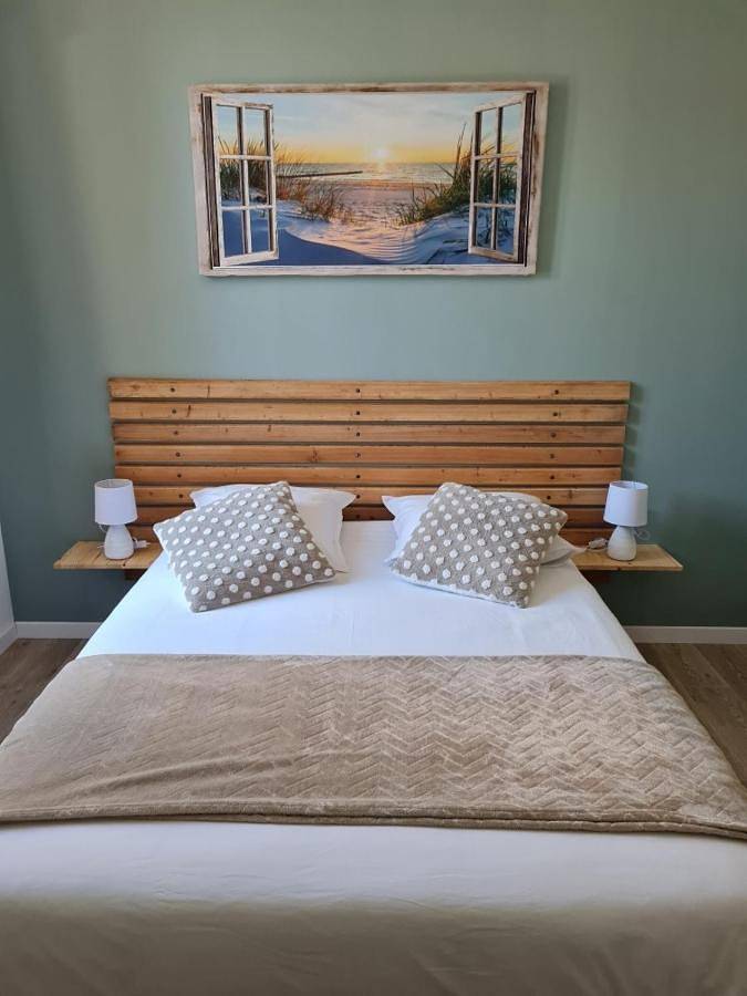 Appartement entier, Two-Bedroom Apartment in Samer, Région de Boulogne-sur-Mer
