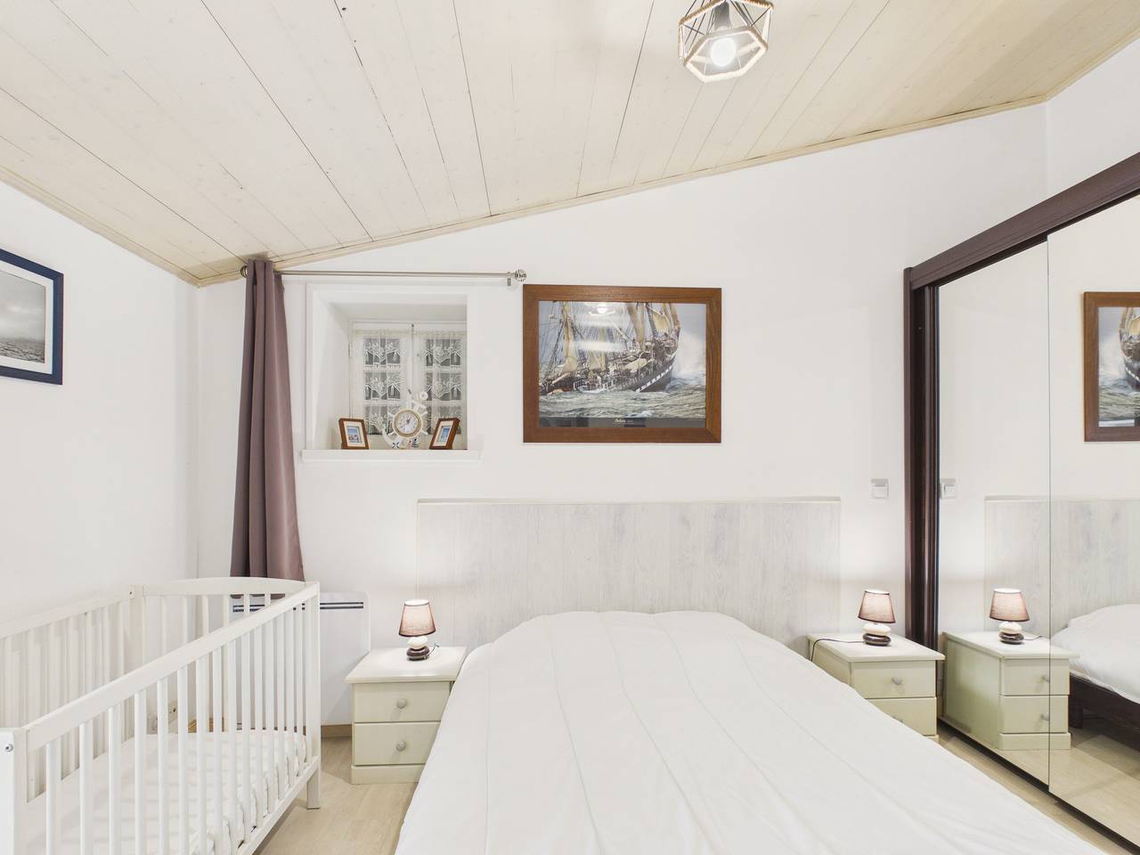 Maison pour 5 à 200 m du port de La Flotte in La Flotte, Région de La Rochelle