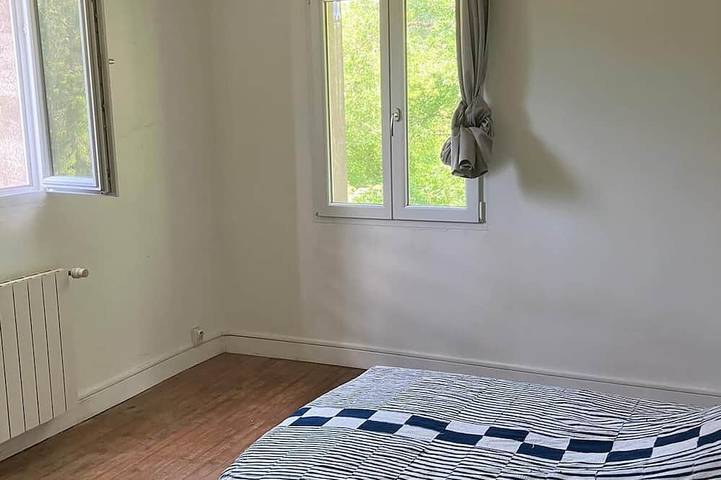 Location de vacances pour 12 personnes, avec jardin et terrasse à Sumène - 4