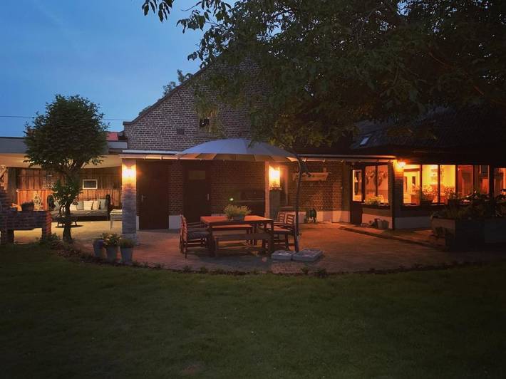 Chambre d’hôte pour 3 personnes, avec Terrasse ainsi que Jardin et Vue à Bocholt