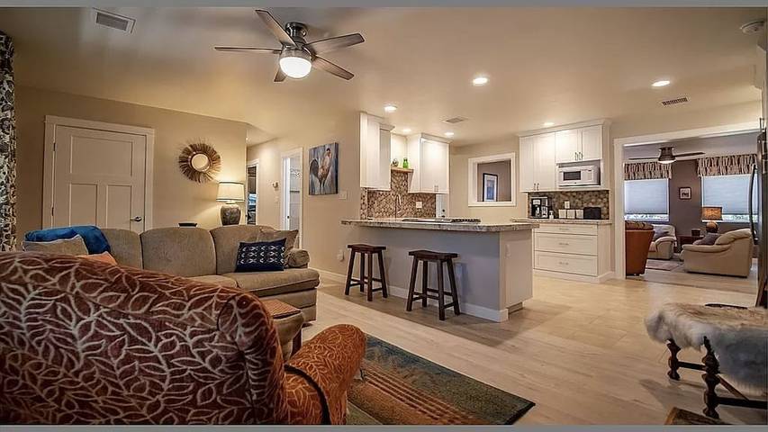 Vacation rental for 6 people, with terrace and yard in Prescott