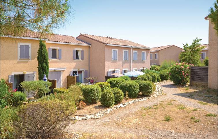 Charmante Wohnung: Pool, Garten, WiFi in Calvisson, Mittelmeerküste (Frankreich)