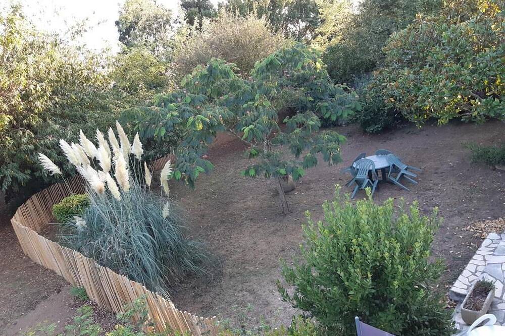 La Rochelle à proximité pour cette maison et jardin au calme in Saint-Xandre, Région de La Rochelle