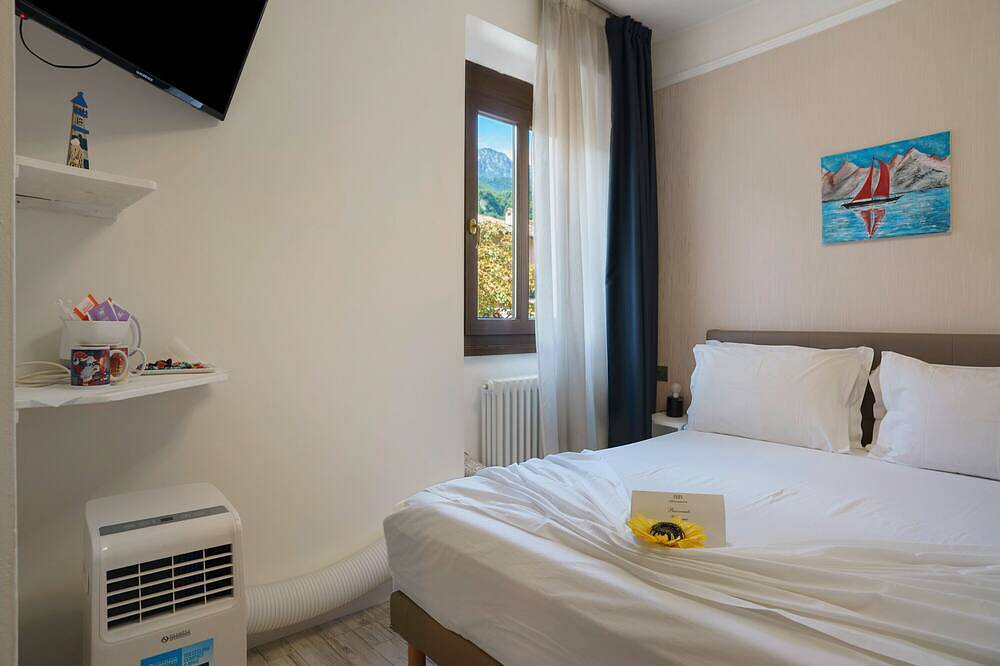 Apartamento entero, Habitación 'Alessandro A Beatrice' con Wi-Fi in Villa Lagarina, Montañas Garda