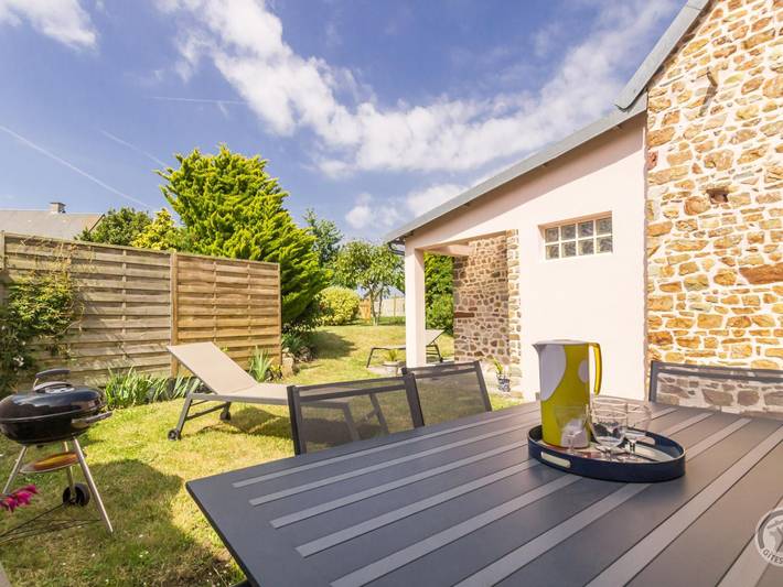 Gîte pour 4 personnes, avec jardin