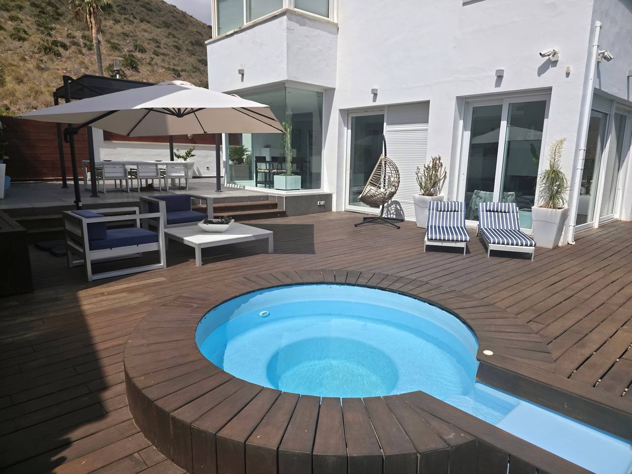 Villa 'Lux' con vistas al mar, Wi-Fi y aire acondicionado in San José (Almería), Níjar