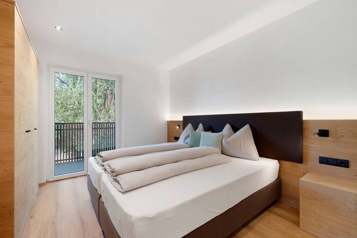 Ferienwohnung für 3 Personen, mit Balkon und Garten