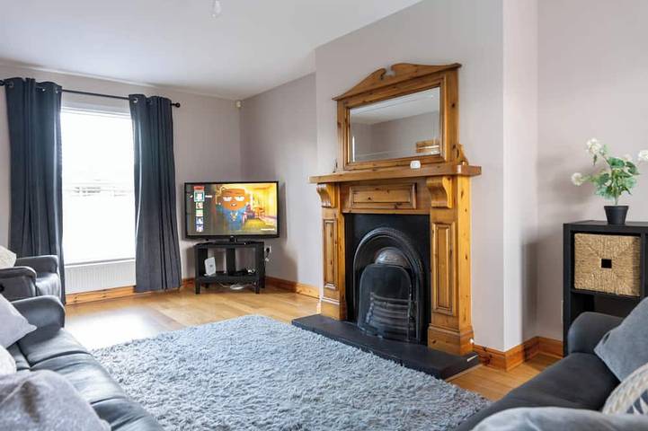 Location de vacances pour 9 personnes, avec Terrasse et Jardin à Ballycastle