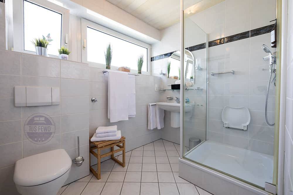 Ganze Wohnung, Über Mönchengladbachs Dächern in Mönchengladbach, Niederrhein