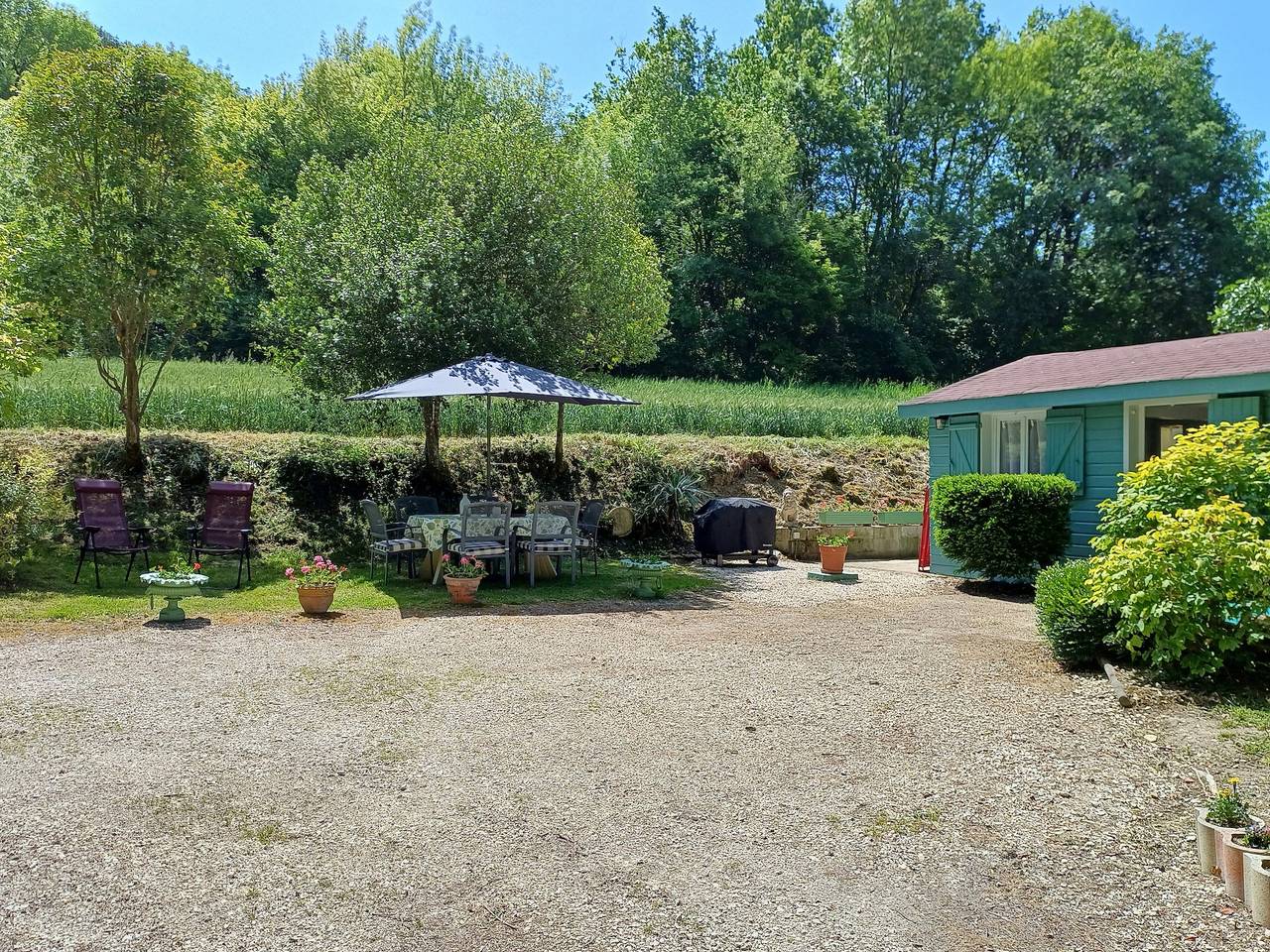 Pittoreskes 2-Ähren-Haus „Chalet du Bosc“ mit Garten und Klimaanlage in Montcuq, Quercy