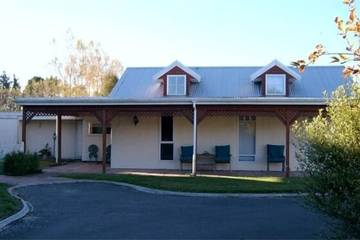 Holiday Home for 4 People in Christchurch (New Zealand), Canterbury (NZ), Photo 3