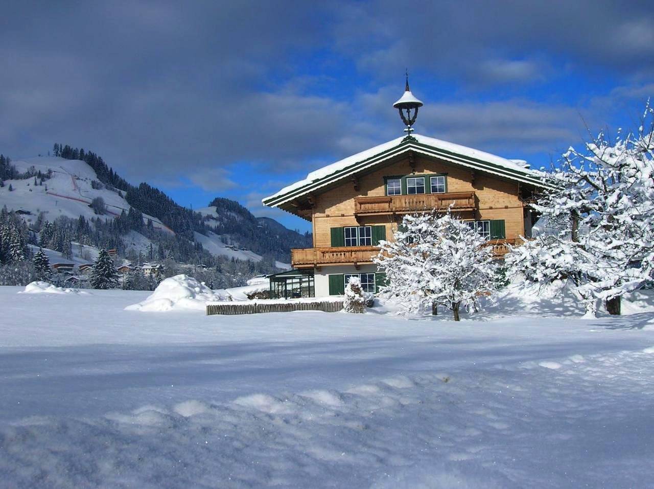 Single Room with External Toilet in Kitzbühel, Hohe Salve