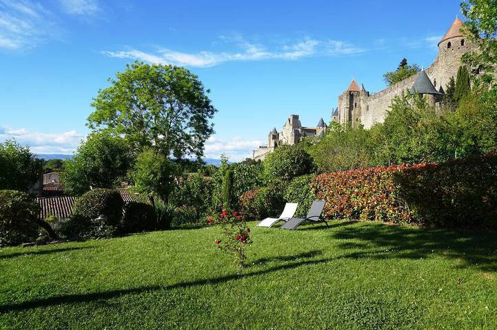 Location de vacances pour 4 personnes, avec jardin et terrasse, animaux acceptés dans Musee de l'Ecole