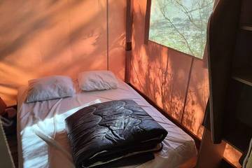 Camping pour 5 Personnes dans Salles (Lot-et-Garonne), Région de Villeneuve-sur-Lot, Photo 2