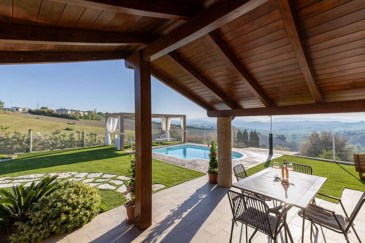 Ferienhaus für 4 Personen, mit Garten und Pool in Marche - 3