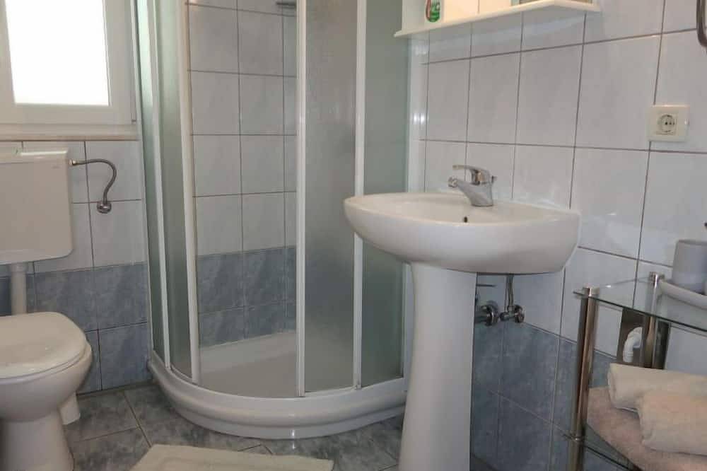 Ganze Wohnung, Ferienwohnung Savi in Raša, Ostküste Istrien