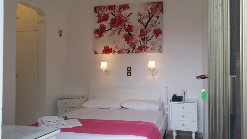 Location de vacances pour 2 personnes, avec vue et balcon dans Égine - 4