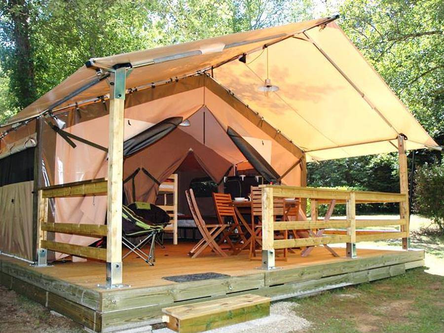 Camping les Pialades - Safarizelt 5 personen - Lodge Victoria 30m² / 2 Zimmer (ohne eigene Sanitäranlagen) in Nabirat, Périgord Noir