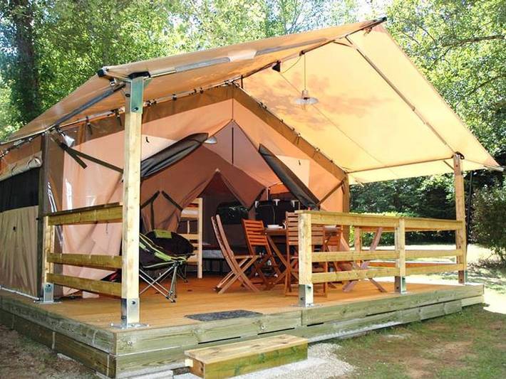 Camping pour 5 personnes, avec bassin pour enfant, animaux acceptés dans Périgord Noir - 3