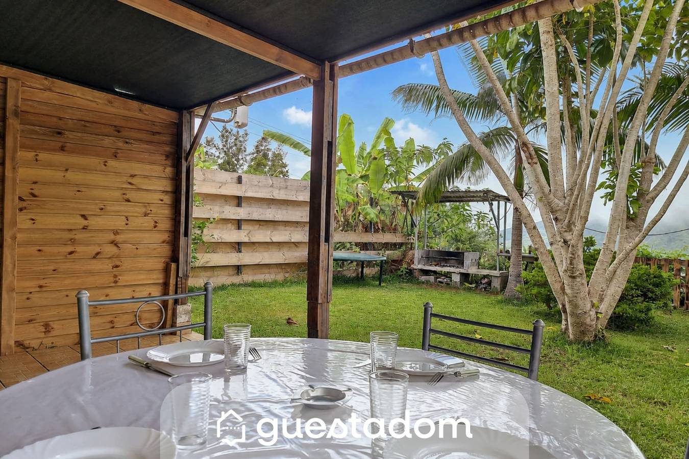 Bungalow para 5 personas con sauna in Les Makes, Saint-Louis