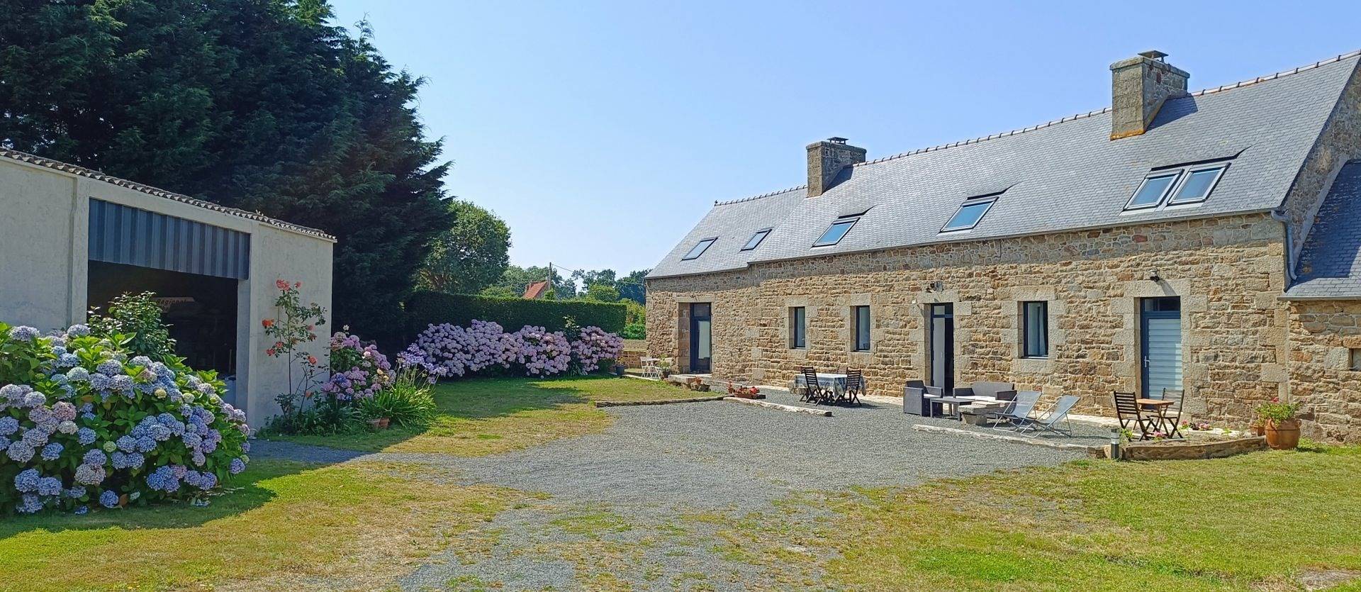 Au Granit d'Armor, maison d'hôtes de charme - La Kaz Kréole in Trévou-Tréguignec, Côte de Granit Rose