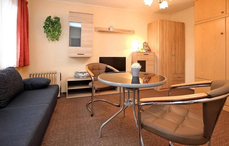 Strandhaus für 3 Personen, mit Terrasse auf Rügen - 4