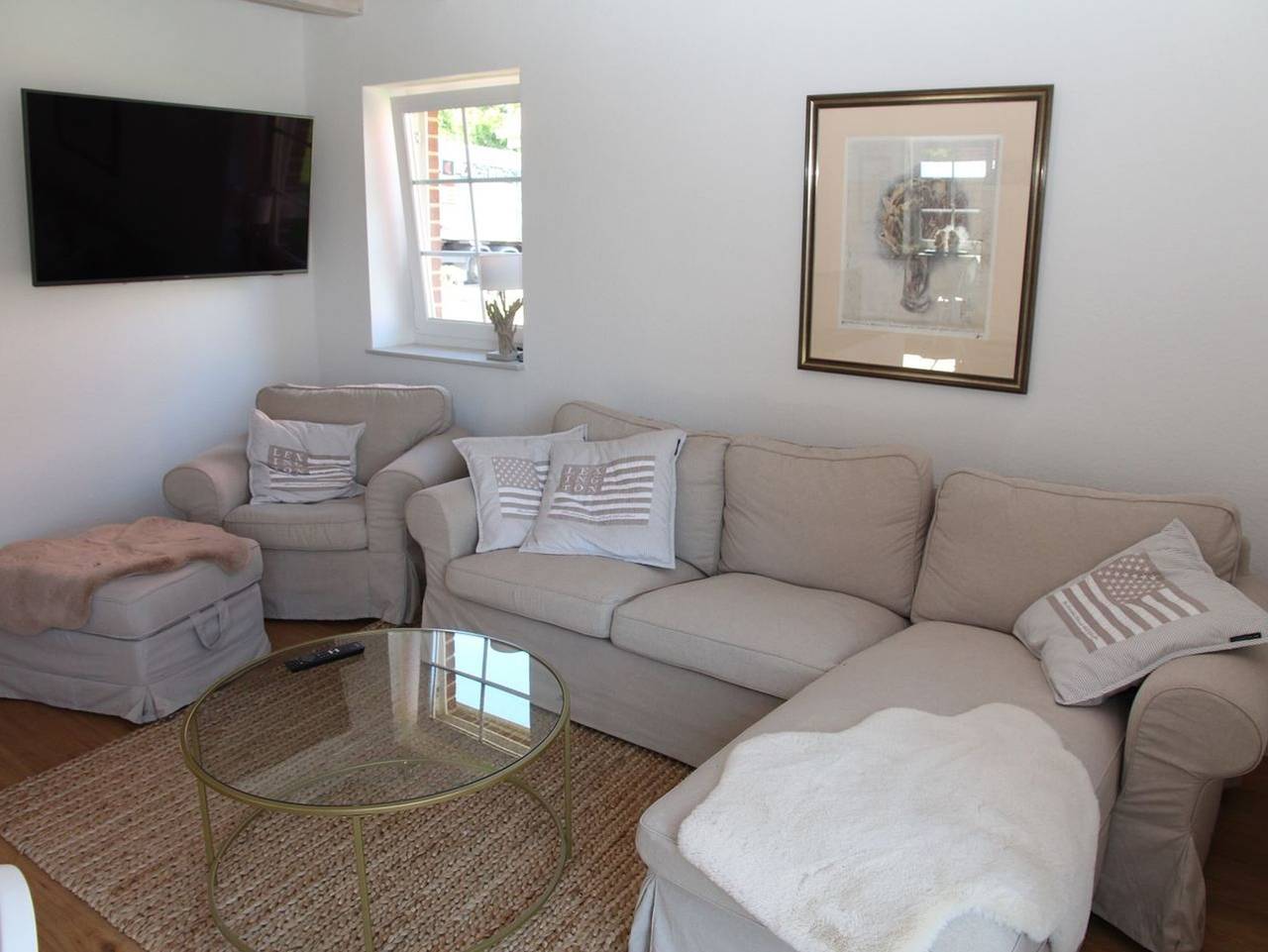 Hampton Huus - Hundefreundliches Ferienhaus (100qm) mit Sauna, Kamin und Garten für 6 Personen in Greetsiel, Krummhörn