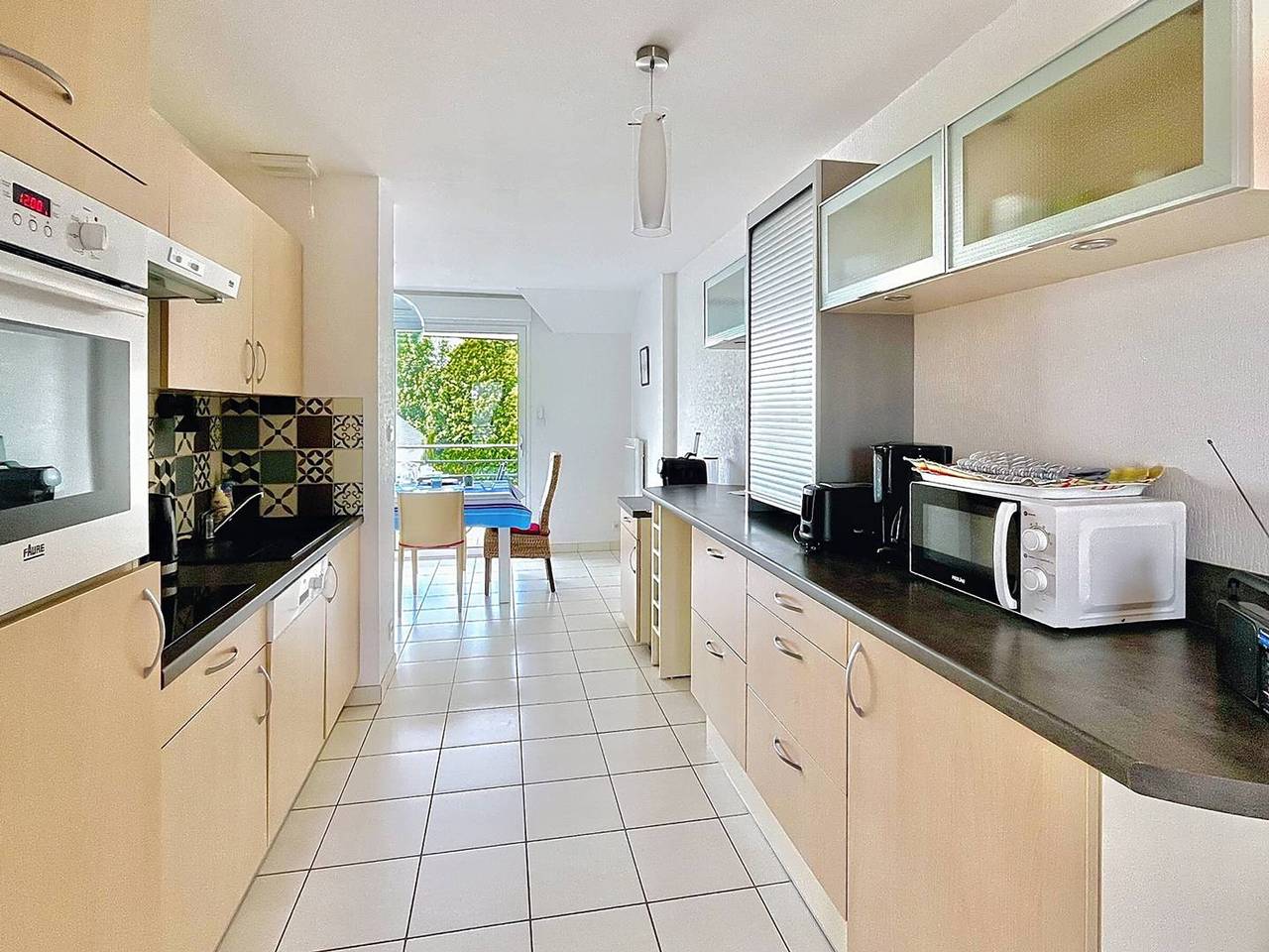 Entire apartment, Bright 2-room apartment with parking - 3* in Étel, near beaches in Étel, Côte des Mégalithes
